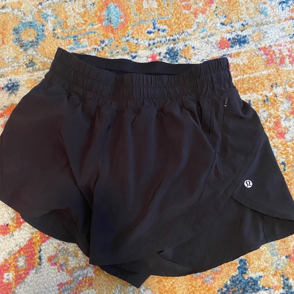 Lululemon Track That High Rise Shorts 3” Size 8 Black